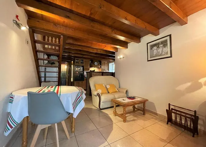 Larzabalea Casa vacanze *